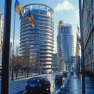 多米尼克那边的人到沈阳旅游的攻略路线与费用解释