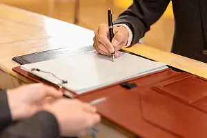 毛里塔尼亚人到沈阳旅游的老外无障碍沟通路线攻略